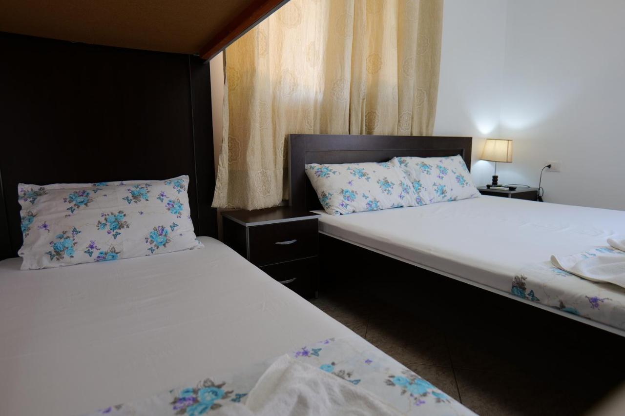 Hotel Panorama Piqeras ภายนอก รูปภาพ
