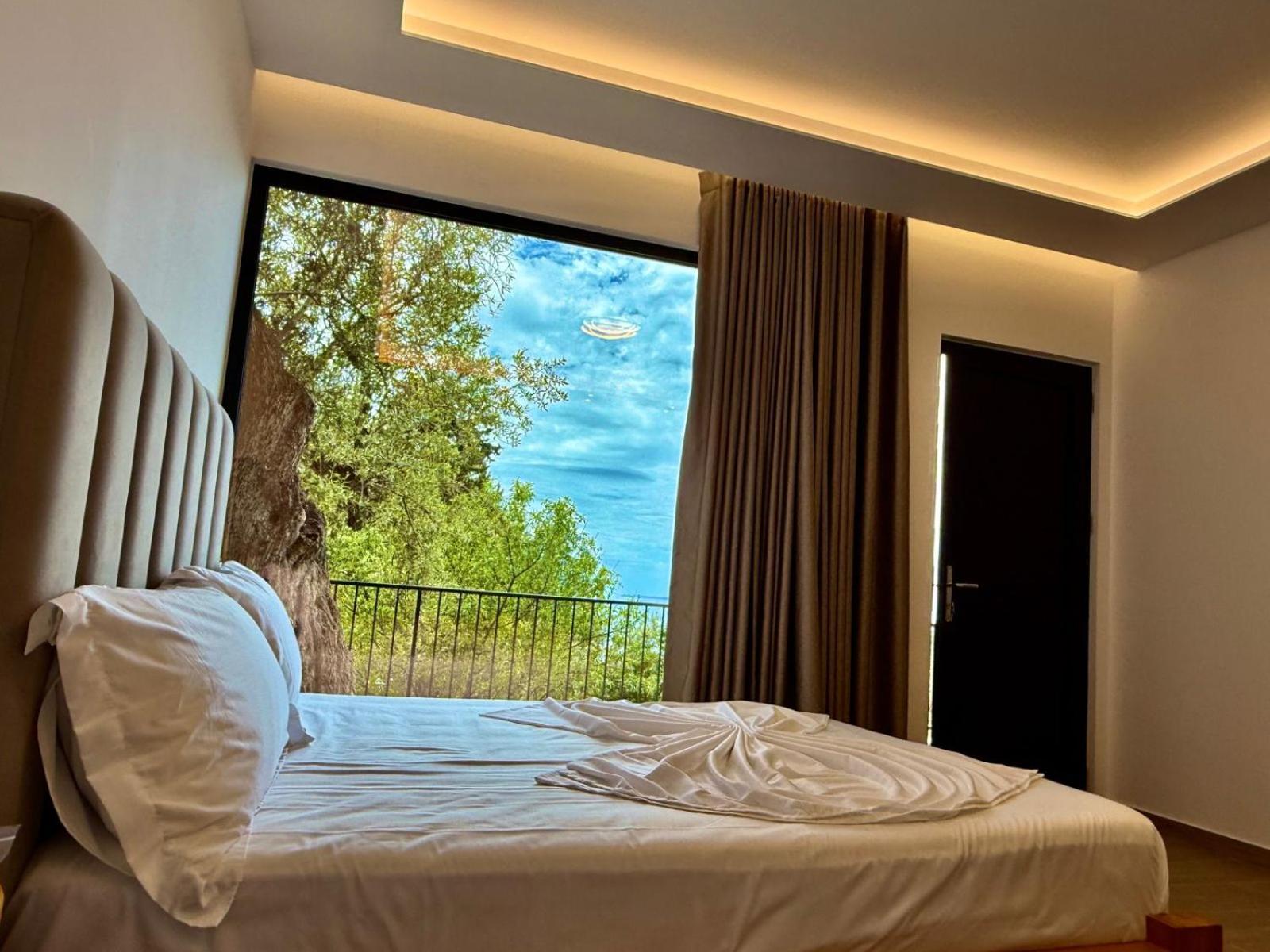 Hotel Panorama Piqeras ห้อง รูปภาพ